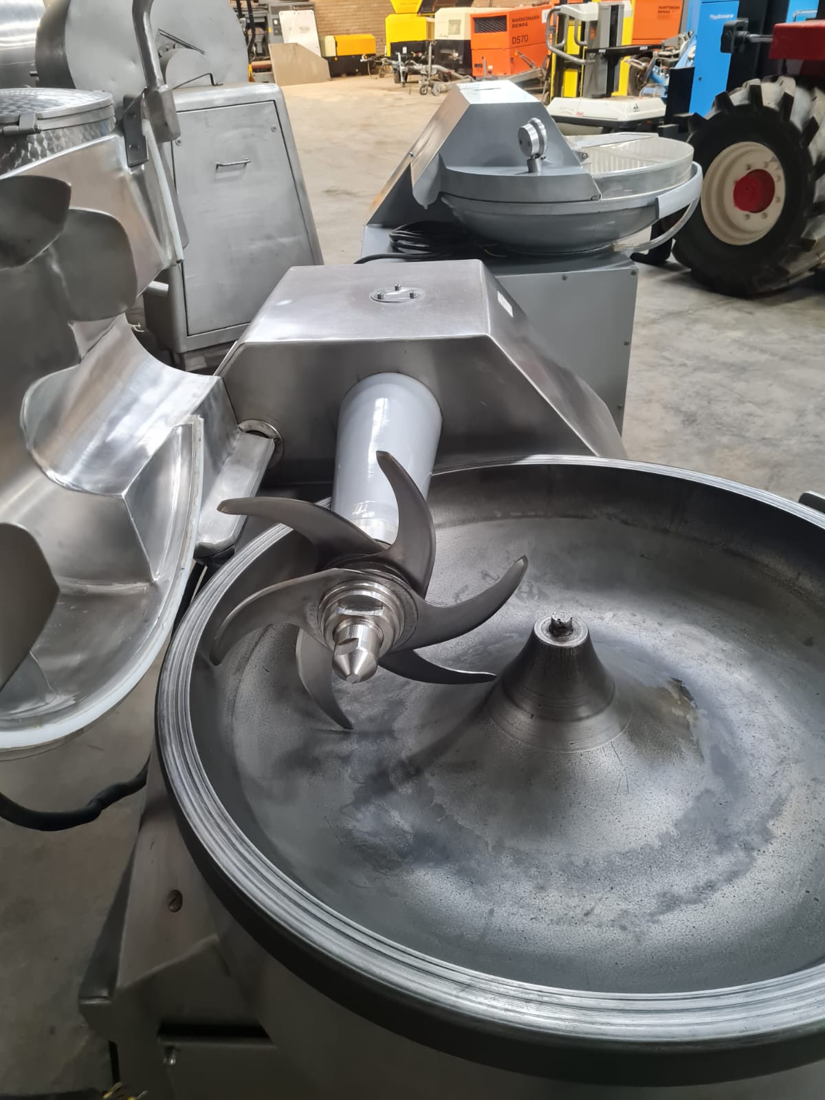 Refurbished - 50 Liter Kilia Bowlcutter